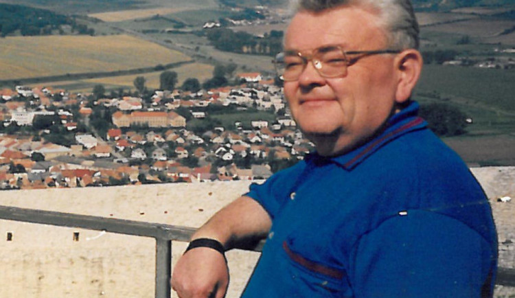 size4-16249674021687-60-trapili-ho-krtci-na-zahrade-tak-zacal-inzenyr-z-jizni-moravy-vyvijet-vlastni-plasice-uspech-s-nimi-s