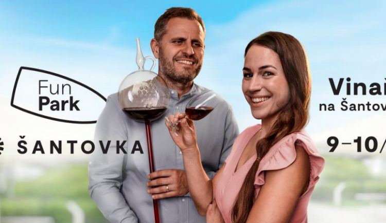 Festival Vinaři na Šantovce představí výjimečná moravská vinařství, cimbálovou hudbu, sommeliérské kurzy, degustaci s Romanem Paulusem a koncert Davida Kollera