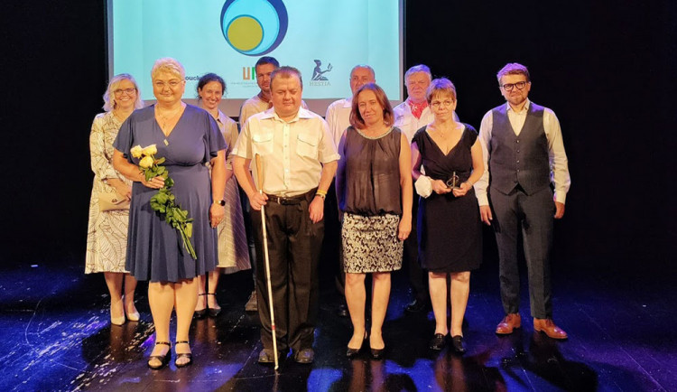 Deset dobrovolníků získalo také letos ocenění Křesadlo