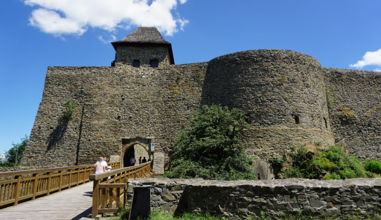 Helfštýnská pouť přilákala tisíce lidí. Děti si odnesly suvenýry i zážitky.