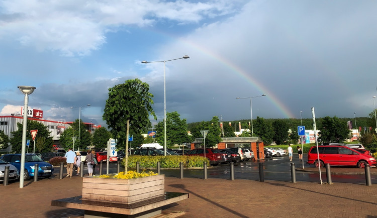 size3-16266958404365-231-oblacno-az-polojasno-misty-prehanky-a-ojedinele-bourky-co-tyto-pojmy-vlastne-znamenaji