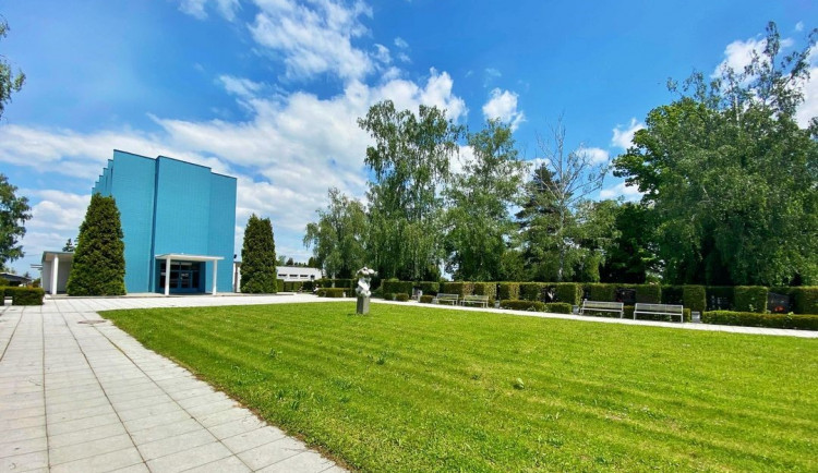 Opozice chce změny v olomouckém krematoriu