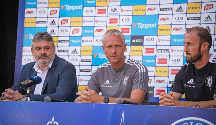 Fotbalisté Sparty na úvod ligy hostí Olomouc se staronovým koučem Jílkem.