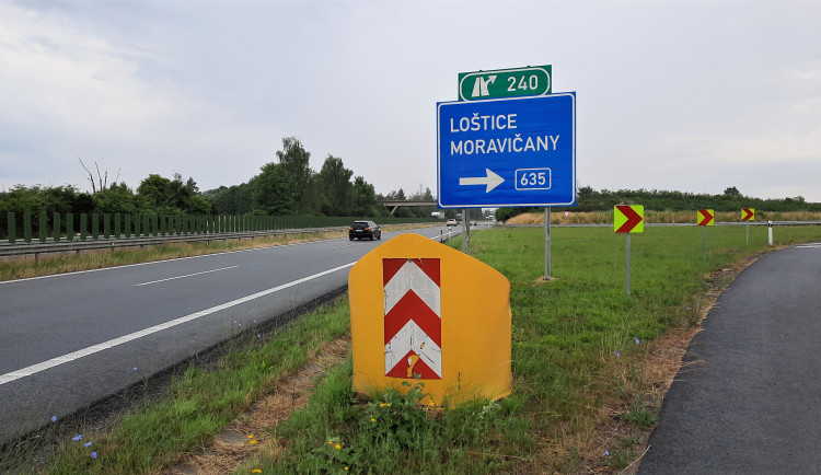 Začíná oprava sjezdů na dálnici na Mohelnici. Potrvá až do poloviny října