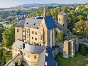 Hrady v Olomouckém kraji zaplavili turisté. Návštěvnost se vrací k normálu