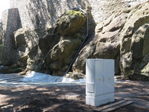 Obnova vodopádu vzbuzuje zklamání. Ošklivou trubku olomoucká radnice zakryje