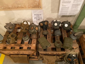 Přerovský kryt byl opět otevřen veřejnosti. Ukrývá masky i komunistické umývárny