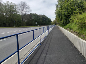 Z Potštátu do Boškova už cyklisté nemusí po silnici. Vyrostla zde nová stezka