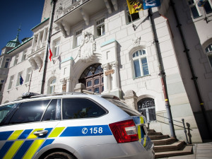 Práce u policie pro mě znamená být pořád ve střehu. Sloužím sedm let a stále se učím něčemu novému, říká oceňovaný šumperský policista Michal Cikryt