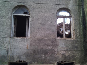 Jezdecká kasárna padla před pěti lety. Místo je stále prázdné. Prostějované zde chtějí park