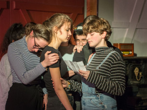 Paměť národa chystá v Olomouci divadelní kroužky. Mladí se seznámí s moderní historií