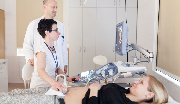 Porodnicko-gynekologická klinika Fakultní nemocnice Olomouc má více než stodvacetiletou historii