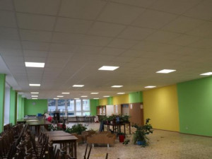 Žákům přerovské ZŠ Trávník začne školní rok později. Kvůli úklidu po rekonstrukci