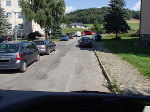 V případě potřeby zásahu už bývá na přeparkování zpravidla pozdě, varují hasiči