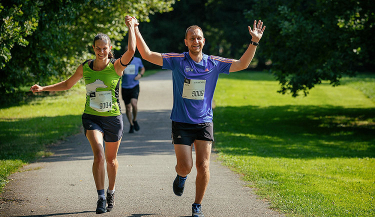 Paměť národa pořádá běh na podporu své činnosti na více než 15 místech po celé České republice