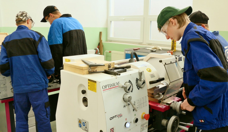 Školní dílna Střední průmyslová škola strojnická v Olomouci - ilustrační foto