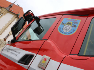 Hasičům z Chválkovic pomůže v boji s plameny Valerie. Nová cisterna stála miliony