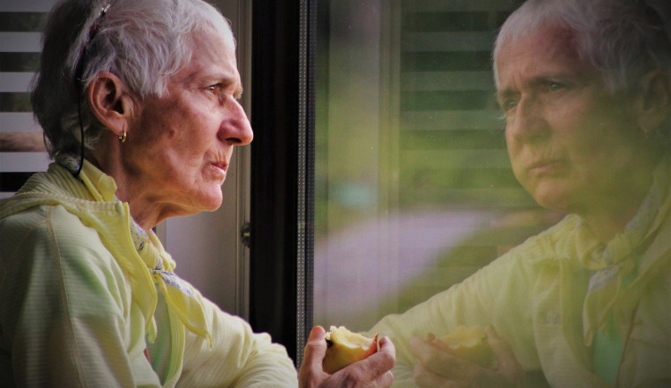 Alzheimerova choroba může udeřit i před čtyřicítkou, počet nemocných roste