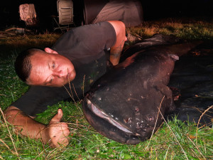 Neskutečný zážitek přineslo rybaření na Poděbradech u Olomouce Michalu Staňkovi. Rekordní sumec měřil 251 cm