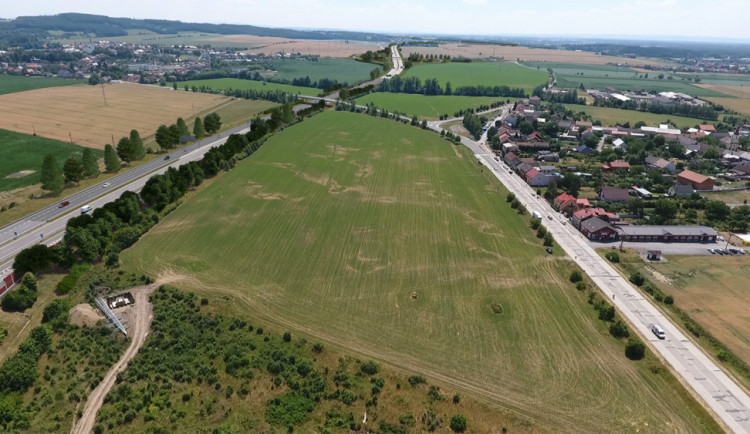 Námitky proti D1 mají desítky stran. Obyvatelka Dluhonic řeší náhradu za zbouraný dům