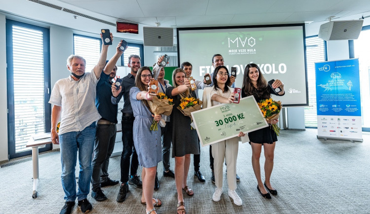 size3-16329885360256-103-mene-mrtvych-a-zranenych-na-silnicich-studentsky-projekt-moje-vize-nula-spousti-ctvrty-rocnik