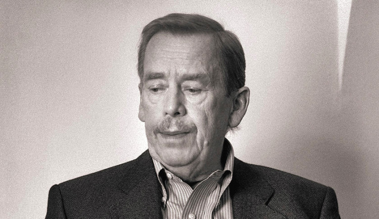 Před 85 lety se narodil Václav Havel, první český prezident i výrazná postava československého disentu