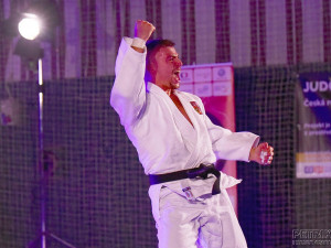 David Klammert se v Olomouci radoval ze zisku republikového titulu ve váze do 100 kilogramů
