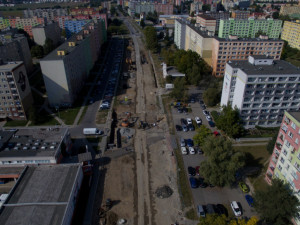 Stavba tramvajové trati na Nové Sady uzavře další ulice. U supermarketu vznikne provizorní parkoviště
