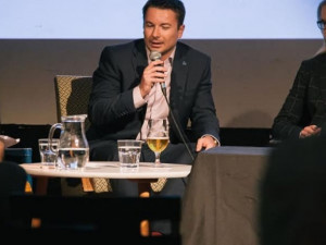 VOLBY 2021: Jedinou zdržovací úlohu teď může hrát prezident, říká politolog Jakub Lysek
