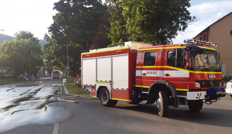 Cisternová stříkačka Sboru dobrovolných hasičů Jeseník - ilustrační foto