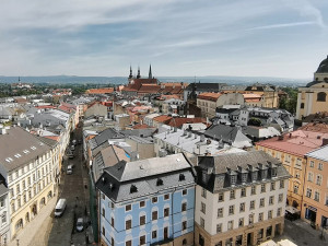Olomouc prohodí jednosměrky u náměstí. Cestu si tudy zkracují stovky aut denně