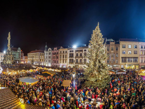 Vánoční trhy v Olomouci zdůrazní tradice. Velký strom dorazí z Hluboček