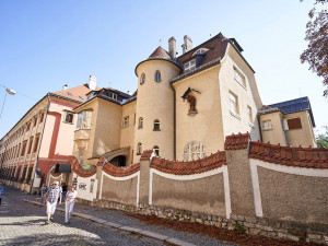 Secesní skvost slaví 115 let. Olomoucká Vila Primavesi láká turisty