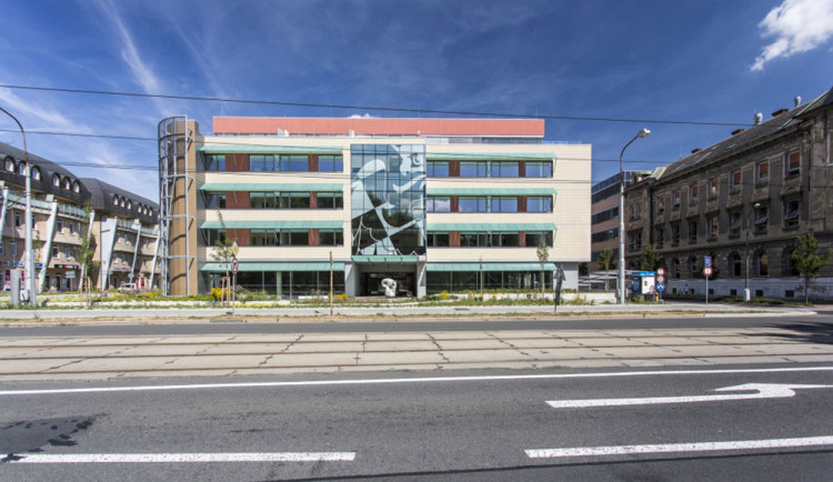 Budova Namiro, ve které sídlí část olomouckého magistrátu