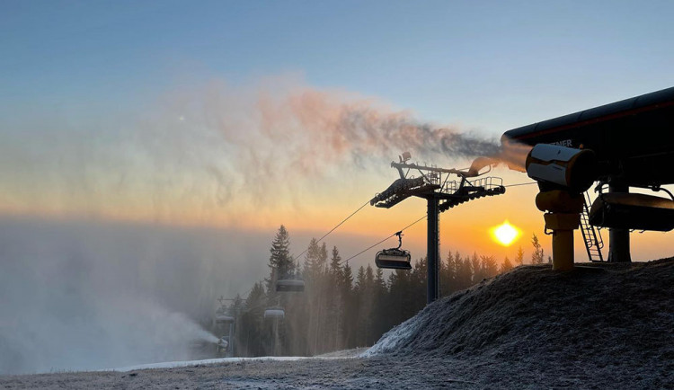 Ilustrační foto - V Kopřivné začali loni se zasněžováním v závěru listopadu