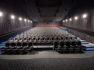 Pohodlí, kožené sedačky, obsluha až do sálu. Olomoucké kino CINEMAX je nejmodernější v zemi