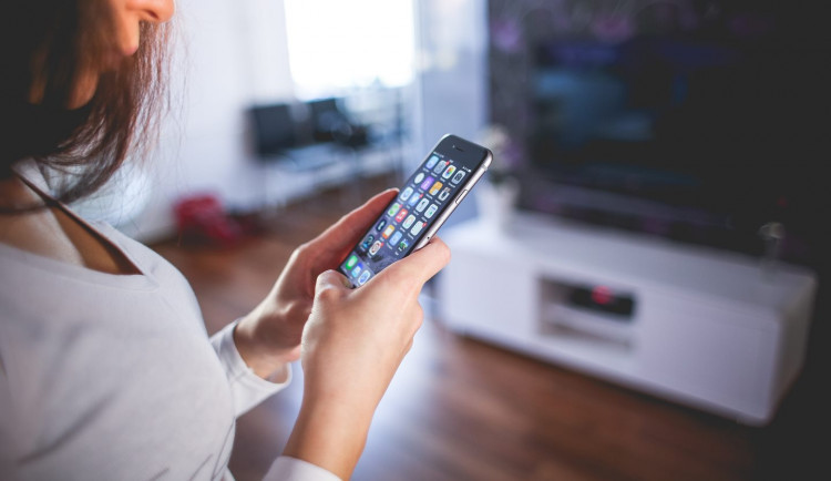 size3-16361469568186-152-hackeri-zautocili-na-ceske-uzivatele-iphonu-budte-obezretni-kradou-prihlasovaci-udaje