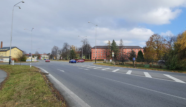 Křižovatka ulic Tovární, Durychova a Generála Štefánika má dostat novou podobu kruhového objezdu