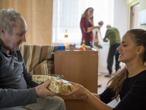 Dobročinný projekt studentů a studentek Univerzity Palackého Vánoce pro všechny fungoval pět let. Snímek z roku 2019