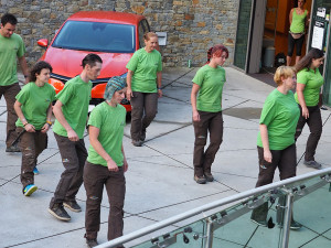 Zaměstnanci Zoo Olomouc natrénovali choreografii na chytlavou píseň Jerusalema