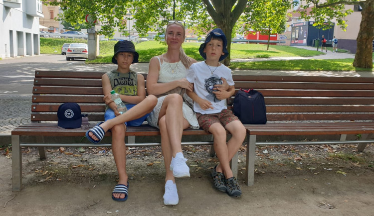 size3-1637760110934-241-alex-a-artur-dva-brachove-se-kterymi-se-zivot-vubec-nemazli-pomuzete