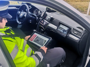 Policisté z dálničního oddělení se zaměřili na kontrolu elektronických dálničních známek