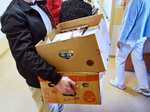 Zástupci Knihovny města Olomouce a Dobrovolnického centra Fakultní nemocnice Olomouc se zapojili do společného projektu