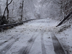 Vydatné sněžení po celý víkend komplikuje dopravu napříč Olomouckým krajem