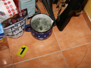 Žena z Přerovska vyráběla masti z konopí. Je stíhaná z nedovolené výroby psychotropních látek