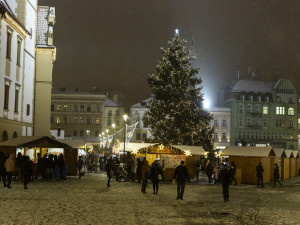 Místo vánočních trhů bude v Olomouci zimní jarmark. Má vrátit adventní atmosféru