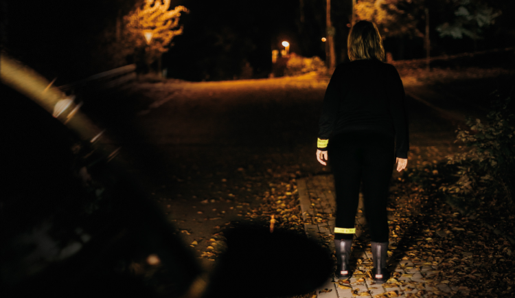 Vidět a být viděn. Kombinace šera a špatného oblečení může skončit tragicky