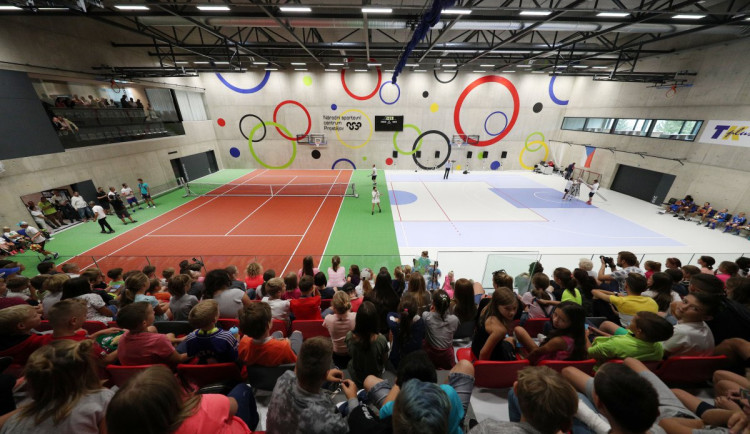 Sportovní centrum v Prostějově vyžaduje více peněz od kraje i města. Cesta do pekel, zní z opozice