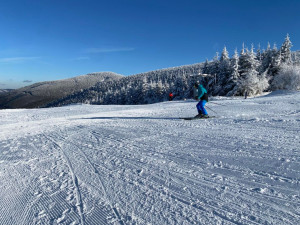 Start sezony v Jeseníkách si užily stovky lyžařů. Velmi slušná návštěvnost, hlásili vlekaři