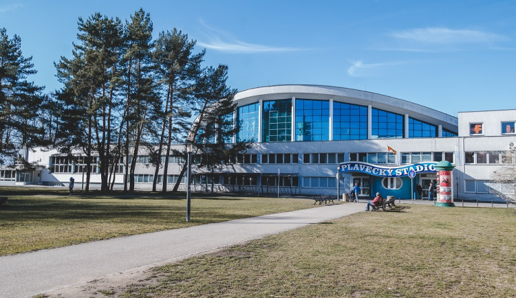 České Budějovice zdražují vstupné na sportoviště. Více zaplatí například návštěvníci bazénu